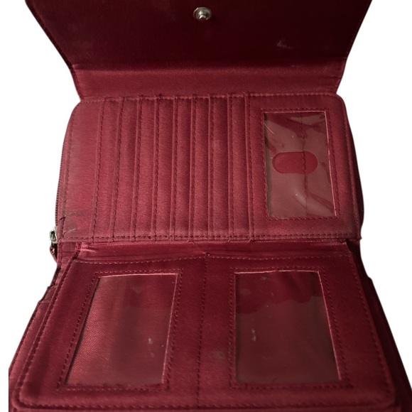 Elegant Red Crocodile-Embossed Clutch/wallet (071) - Picture 2 of 5